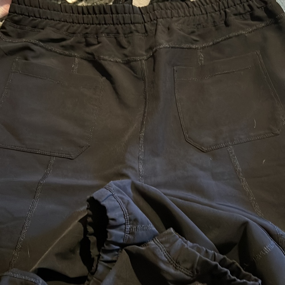 Joggers - Picture 6 of 6